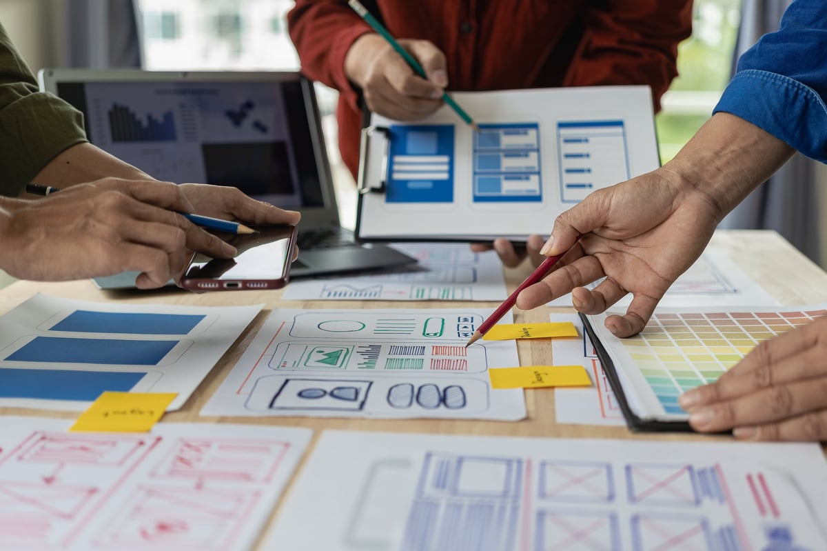 UX/UI team designing a responsive website layout